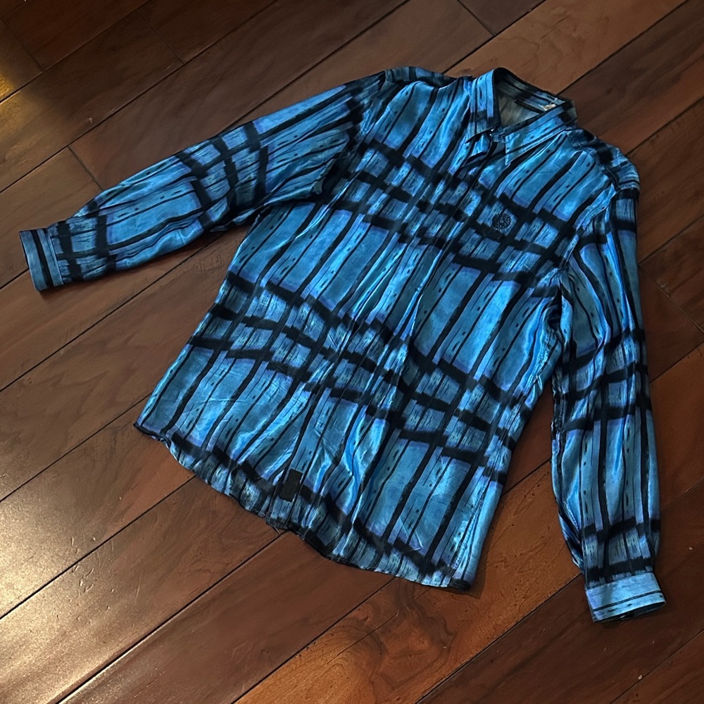 Versace- Classic V2 Men’s Long Sleeve Shirt- Blue/Black Print- Size 39